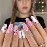 سالن زیبایی رزسفید