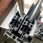 درب و پنجره یو پی وی سی و کرکره برقی