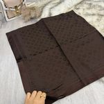 گالری شال و روسری عطرا