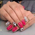 سالن کاشت ناخن و مژه فرفری