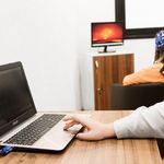 مرکز مشاوره تخصصی نوروفيدبک نارون