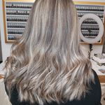 خدمات رنگ و لایت پریسا