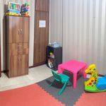 گفتاردرمانی و کاردرمانی یگانه سعادتی