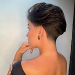 آرایشگاه زنانه نگارگر