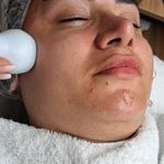 سالن تخصصی پاکسازی پوست بارانا