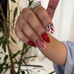 خدمات تخصصی ناخن آوا