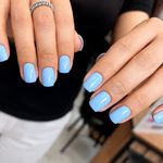 سالن زیبایی تخصصی ناخن و مژه مِمُل