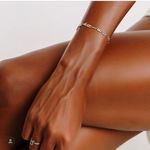 سالن زیبایی و سولاریوم (بانوان) مهیسا