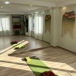 استودیو یوگا سرو