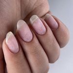 خدمات تخصصی ناخن و پدیکور آتسا