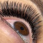 مرکز تخصصی مژه و ناخن فانلی