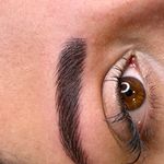 سالن تخصصی آرایش دائم و احیا و صافی مو