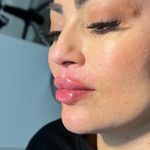کلینیک زیبایی و لاغری امیرا