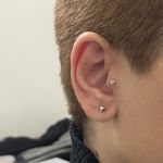 مرکز پیرسینگ صورت و بدن پریسا