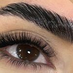 خدمات تخصصی مژه و ابرو سمیه شیرازی