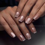 خدمات تخصصی ناخن مونا