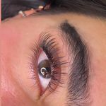 اکستنشن مژه سمانه