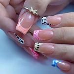خدمات تخصصی ناخن ماکیاژ
