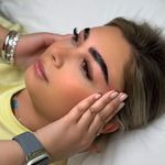 سالن زیبایی تخصصی ناخن و مژه مِمُل