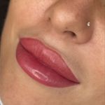 سالن زیبایی و آموزشگاه آرایشگری حیدرخانی