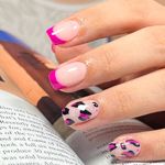 مرکز تخصصی کاشت ناخن شبنم