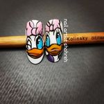 خدمات تخصصی ناخن شین