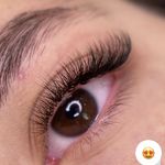 اکستنشن مژه سارا