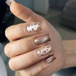 مرکز تخصصی کاشت ناخن مهدیه طاهری