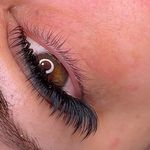 آرایشگاه زنانه عاطی بیوتی(آفر ناخن ورنگ)