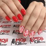 خدمات تخصصی ناخن و پدیکور مژده وکیلی