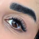 خدمات تخصصی ناخن و اکستنشن مژه نیلای
