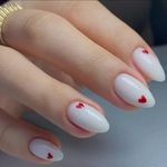 خدمات تخصصی و آموزش ناخن هانی