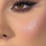 سالن زیبایی شقایق