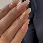 فاطیما حسینی سالن VIP و فوق تخصصی ناخن