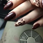 خدمات تخصصی ناخن الهام اسدی