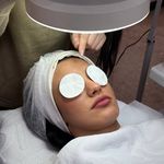 آموزشگاه تخصصی پوست فرزانه غنی