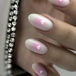 خدمات تخصصی ناخن و پدیکور اسما