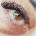 اکستنشن و لیفت مژه و ابرو پریسا