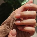 خدمات تخصصی ناخن و اکستنشن مژه نیلای