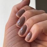 مرکز تخصصی ناخن و مژه منصوره بختیاری