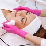 پاکسازی صورت ‌و فشیال عاطفه حیدری