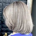 آرایشگاه زنانه عاطی بیوتی(آفر ناخن ورنگ)