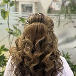 سالن زیبایی و آکادمی تخصصی منیر راد