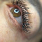 اموزش و ارائه خدمات اکستنشن مژه و لیفت مژه و ابرو