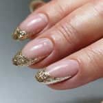 سالن زیبایی ام ایت M8