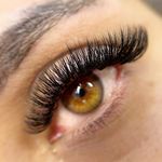 سالن زیبایی مینوما (رنگ و لایت ناخن مژه)