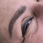 سالن آرایش و زیبایی رویا