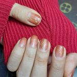 خدمات تخصصی کاشت ناخن فریبا