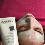 خدمات تخصصی پاکسازی و فیشال پوست