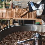 Luca Cafe-Roastery لوکا کافه